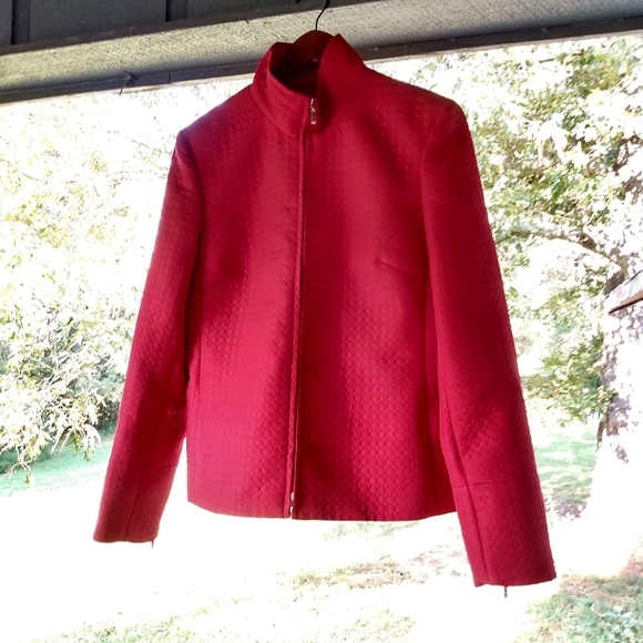 Casual Corner Zip up Jacket - Picture 3 of 8